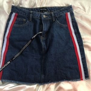 Vintage denim skirt